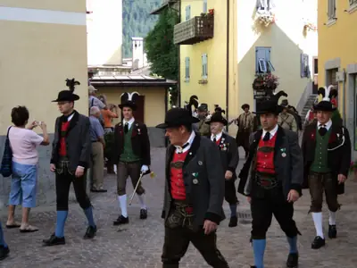 Rievocazione La nossa storia 'n Piaza, Malè 2013 — fotografia 3 di 20